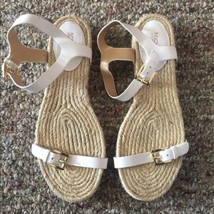 ✨Michael Kors Sandals✨